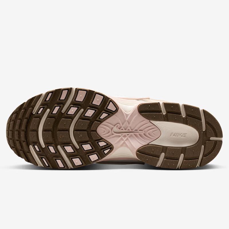 Nike V5 RNR Women's Dad Sports Shoes