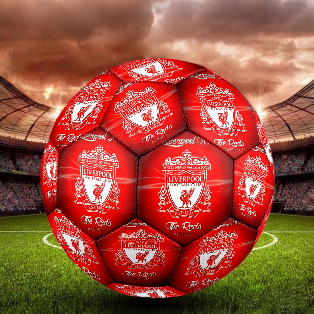Liverpool F.C. Druckgröße 5 Fußball, Standard-Spielball für Sportspiele und Mannschaftstraining, Ideales Geschenk für Fußballfans