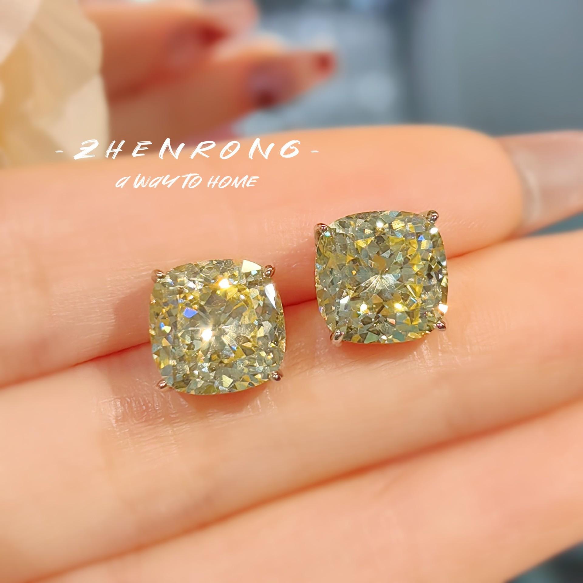 

14K Platinum Plating Stud Earrings Inlaid High Carbon Lab Diamond Ear Piercing Jewelry Women Cushion Gemstone Exquisite Jewelry