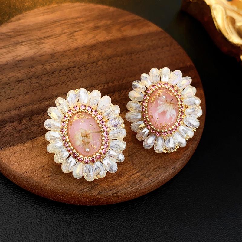 Silver Needle Pink Cubic Zirconia Flower Stud Earrings – Elegant & Delicate Accessories for Women.