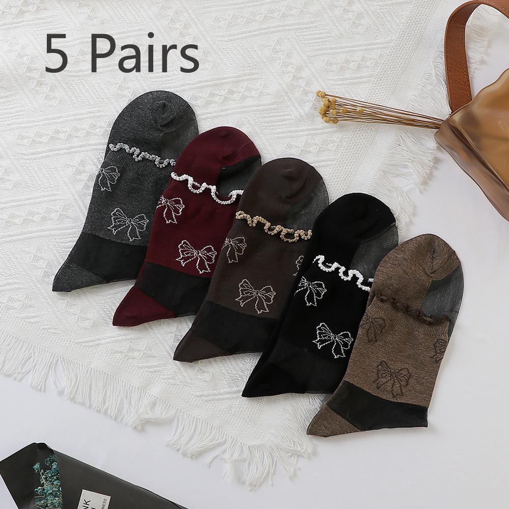 5 Pairs of Ultra-thin Socks with Cotton Soles and Silk Surfaces. The Cuffs Are Loose in Winter To Prevent Fraying. Cartoon Design.