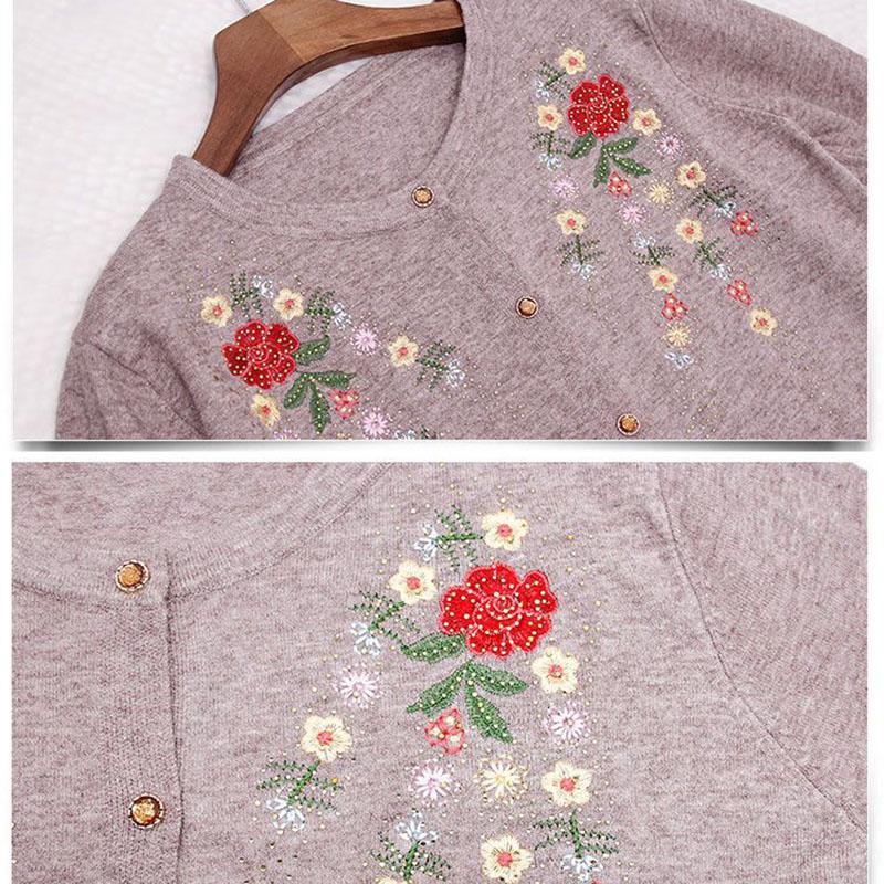 Women's Round Neck Embroidered Knit Cardigan Spring Autumn Rhinestone Loose-Fit Cardigan Sweater