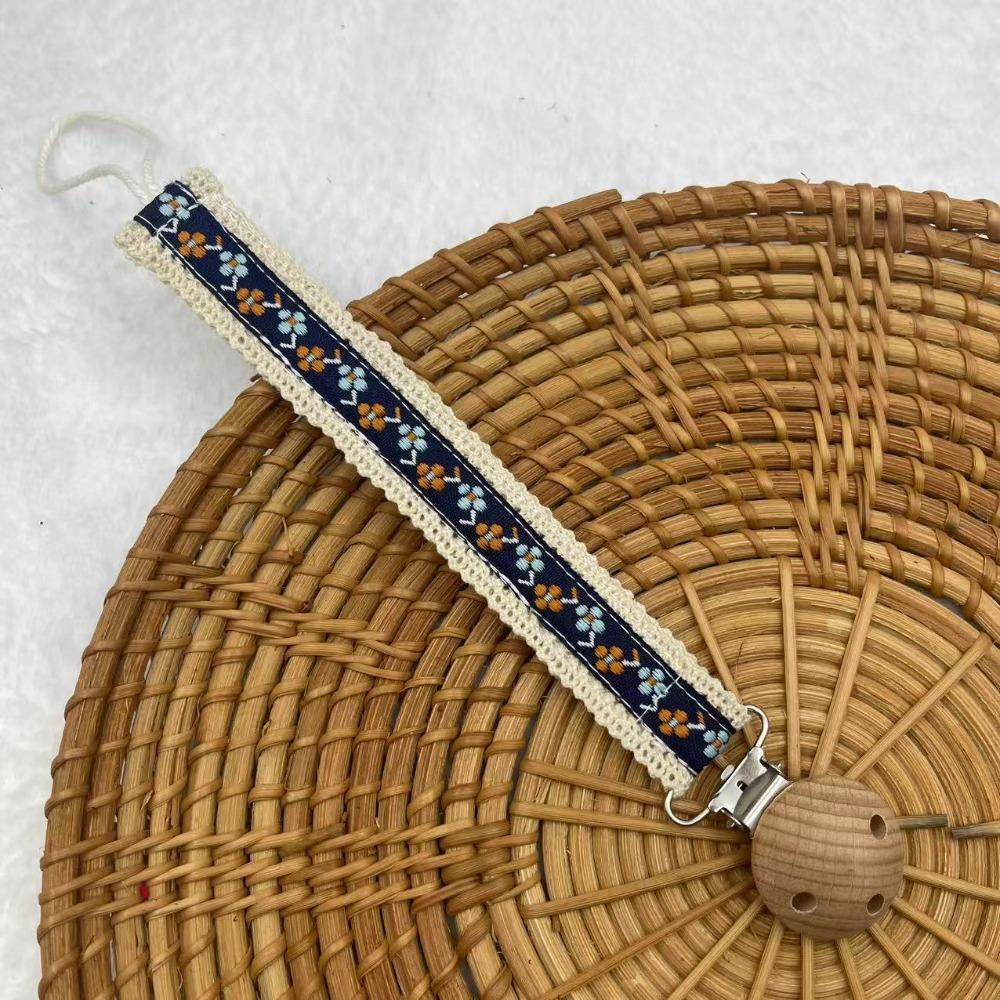 

Guard Design Dummy Nipple Holder Cute Flower Print Teether Pendant Baby Pacifier Chain Baby Use C