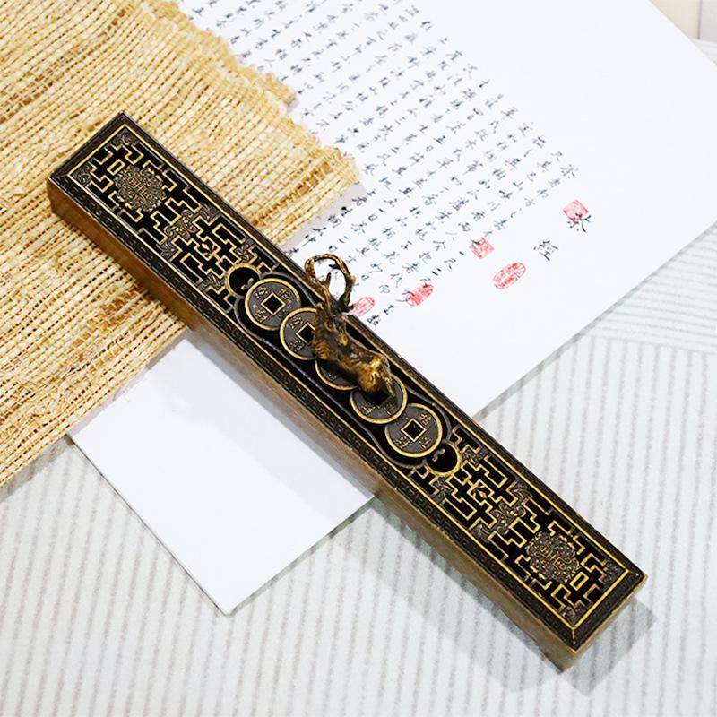 Elegant Antique Deer Alloy Incense Burner for Indoor Use - Perfect for Burning Stick Incense and Home Decoration