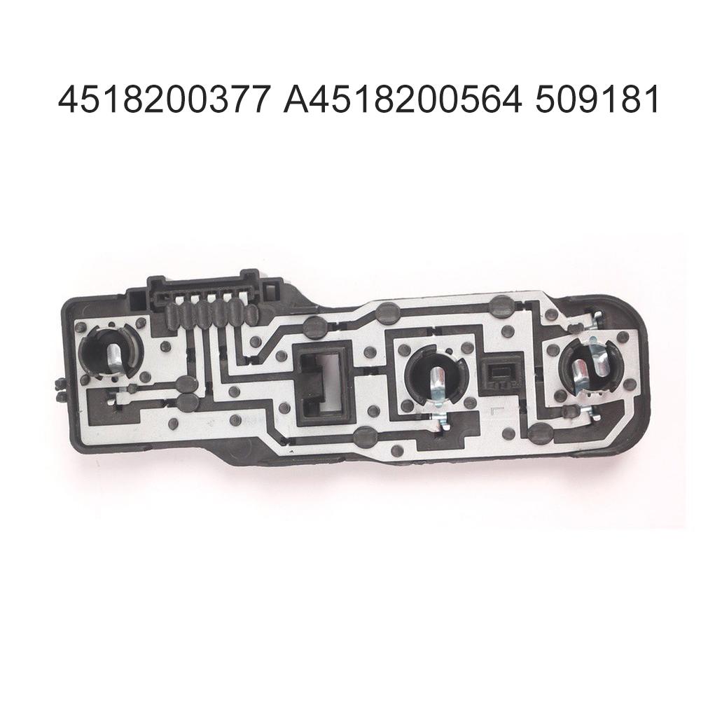 Left Rear Taillight Support Panel Taillight Taillight Lamp Socket OEM Standard Fitment Heat-resistant MaterialGood product