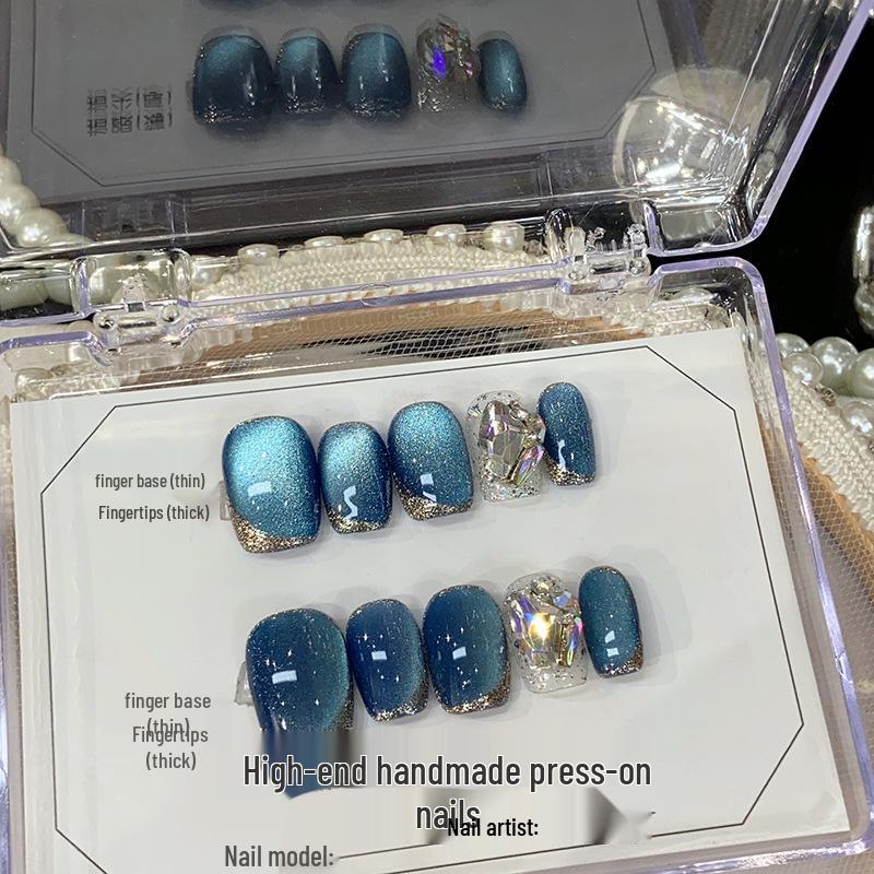 

Blue Cat Eye Gel Manicure: Handmade Wearable False Nails - High-End Whitening Finish