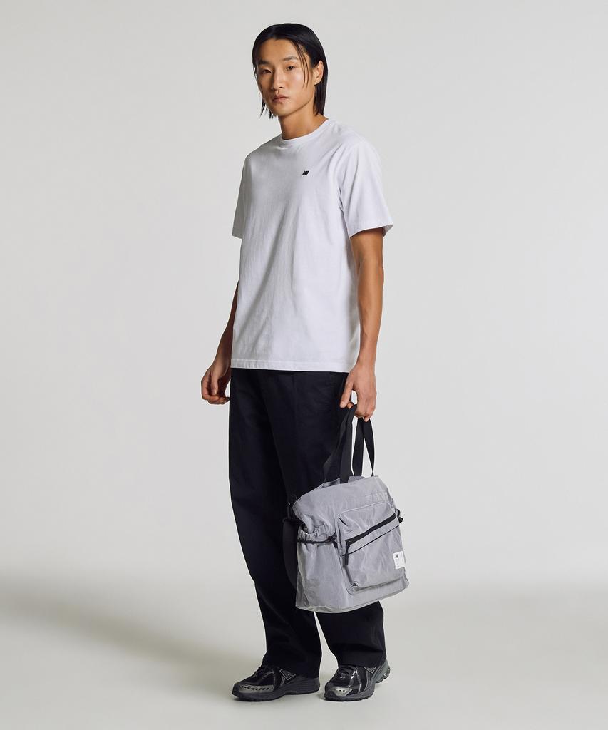 New Balance Nbgcgs1201 / Metallic Lightweight Tote Bag (Silver)
