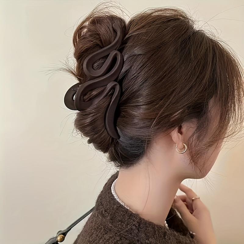1Pc Matte Wavy Hairpin, Retro Style, Solid Color Shark Clip, Easy To Bind and Style