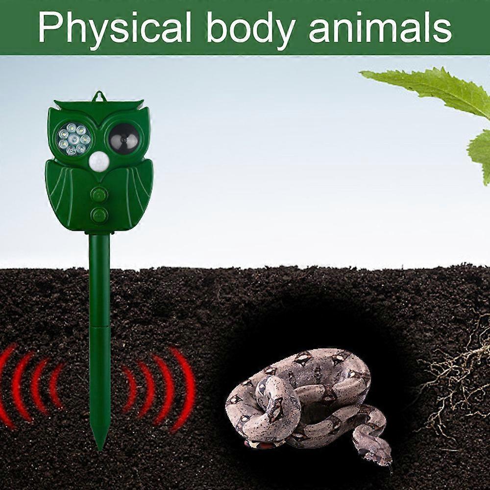 Solar Animal Repeller, Outdoor Ultrasonic Repellent Devices, Waterproof Deterrent for Yard, Repel Raccoon Skunk Out of Garden