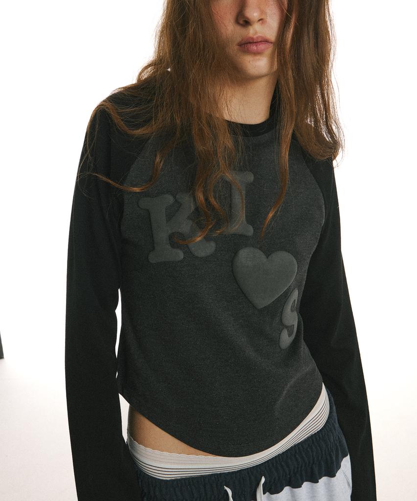 Kimseupeulesikoteunmakes Messi Kiss Raglan Long Sleeve T-Shirt Black (Charcoal)