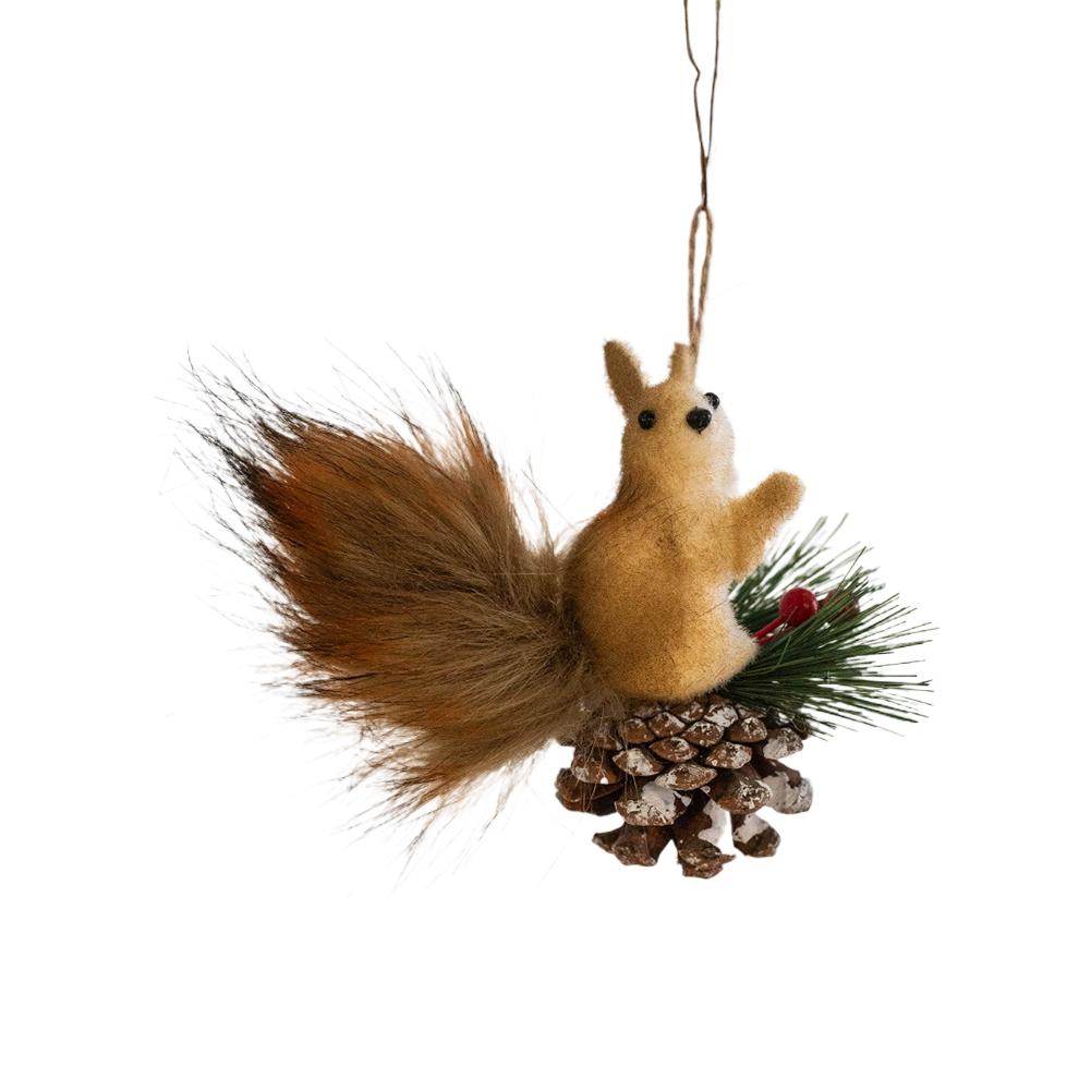 Christmas Squirrel Figurine Foam Light-weight Squirrel Ornament Lifelike Squirrel Decoration Xmas Tree Table Centerpiece