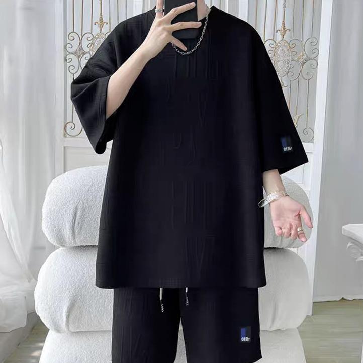 Men's Trendy Summer Jacquard Sport Outfit: Casual Two-Piece Set with Short Sleeves and Shorts