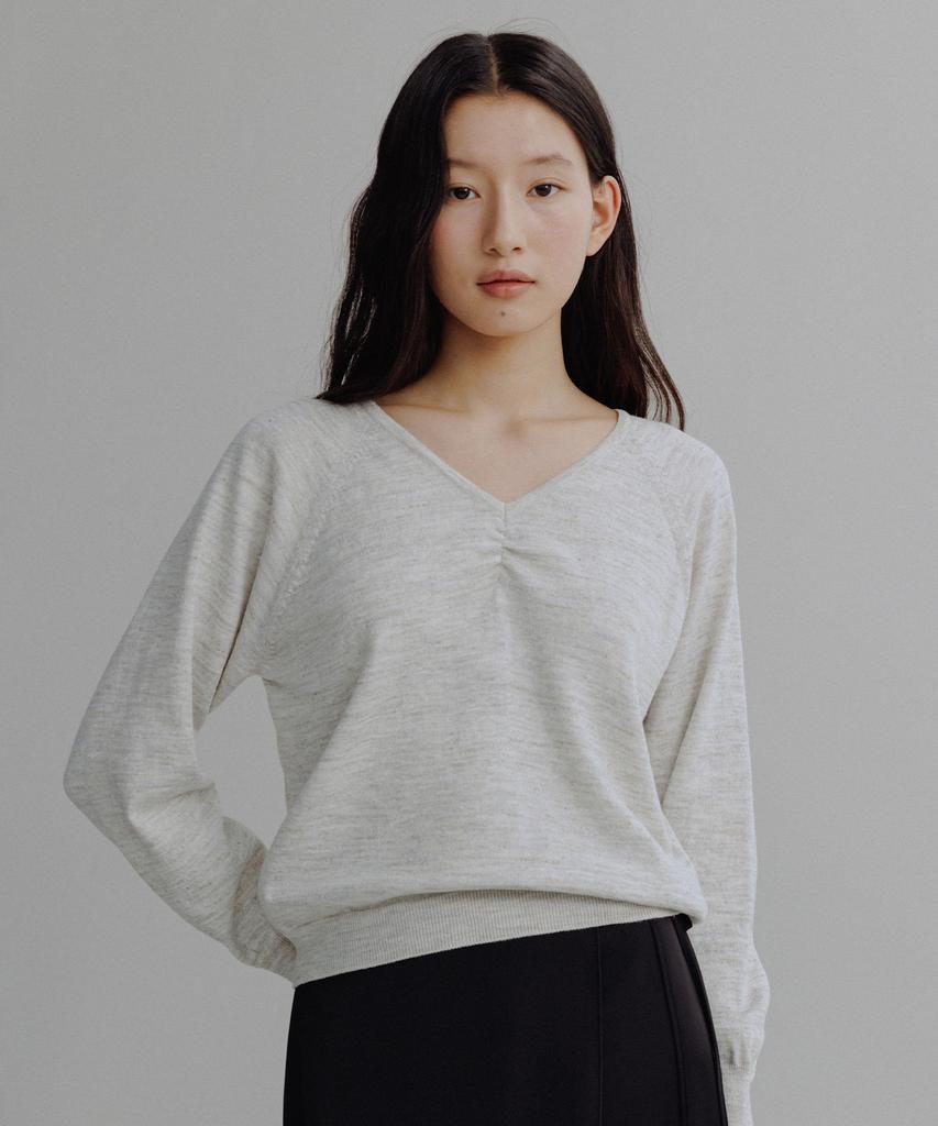 Manggomaenipeullijeu Mary V Neck Knit_Oatmeal