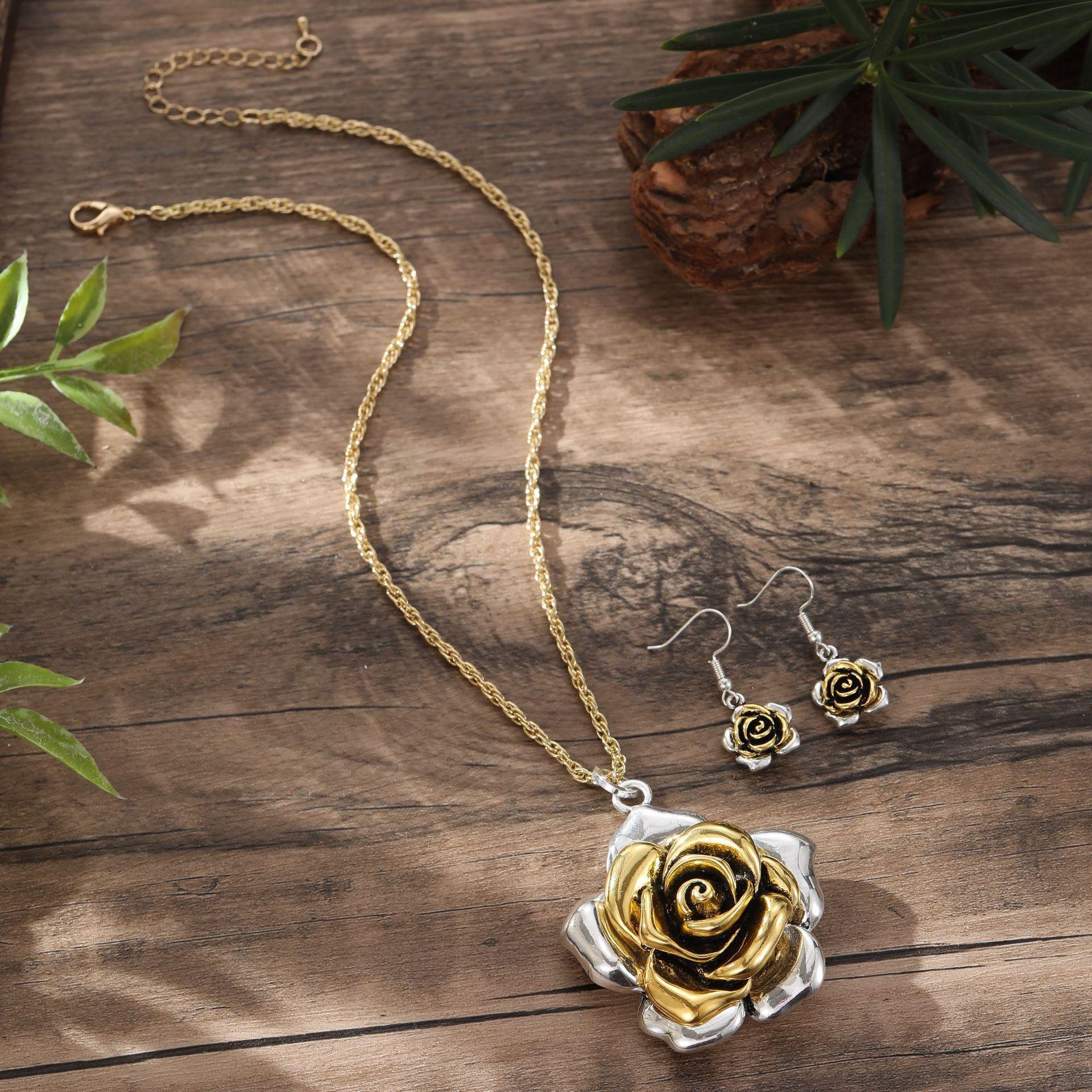 

Новые глянцевые двухцветные серьги-розы, кулон, модное и высококлассное женское двухцветное ожерелье с розой.