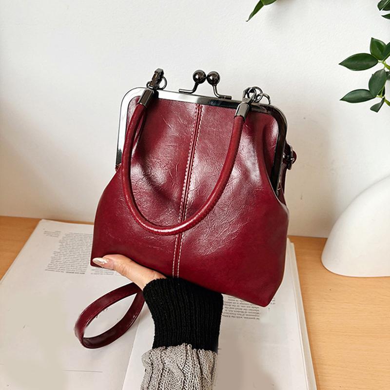 Elegantní taška přes rameno s klipovým zámkem Velkokapacitní PU kožená crossbody taška Jednobarevná retro dámská malá kabelka
