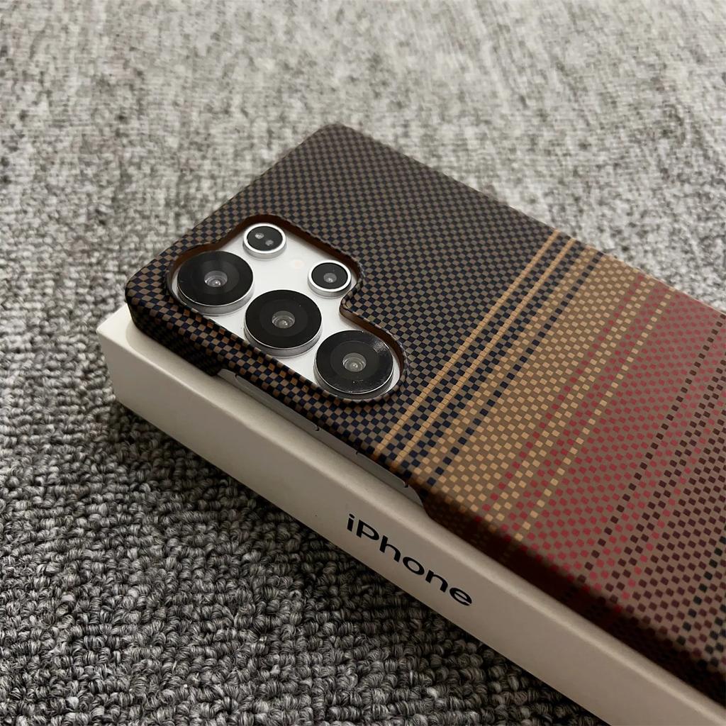 Carbon Fiber Kevlar Pattern Phone Case for Samsung Galaxy S24 S25 Ultra plus - Thin Magnetic Protective Cover