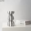 Black White Line Resin Vase Desktop Artistic Flower Vessels Flower Arrangement Vase Dried Flower Vase Home Decoration Ornament