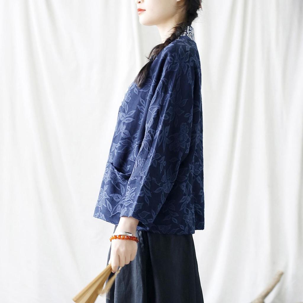 Johnature Dameskjorter med vintage jacquard, V-hals, langermet, marineblå høstbluser, kinesiske dameskjorter med knapper