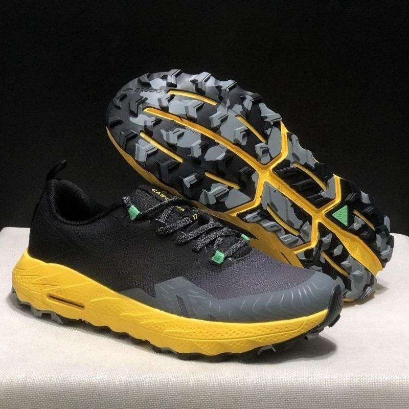 Classic Brand Men Woman Walking Outdoor Shoe Anti-Slip Comfortable Mountain Climbing Footwear Designer Walking Jogging Shoe