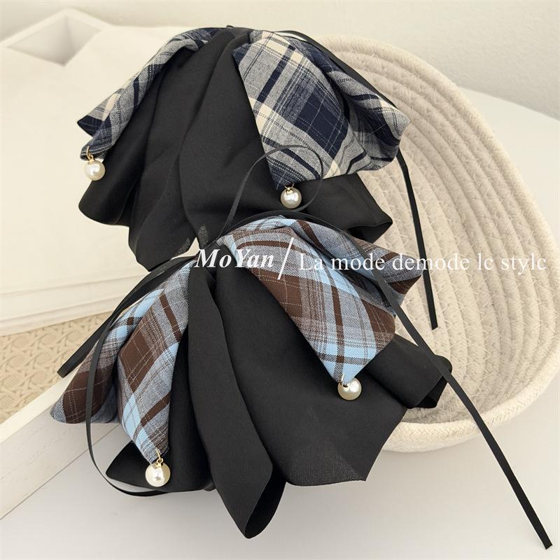 French Check-style Bow Tie Ribbon Hair Clip with A Sophisticated Look, Half-twisted Ponytail with A Hair Bun Clip and Hairpin