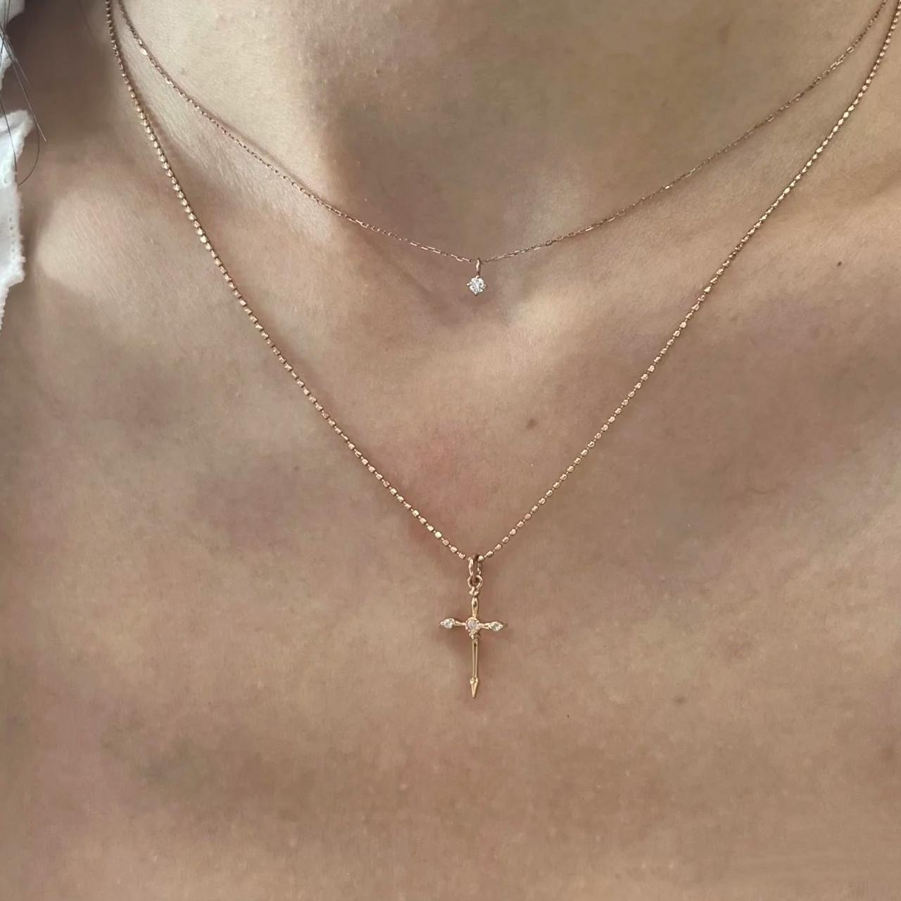 Type Cross Necklace Women s Retro Versatile High-end Temperament Light Luxury Collarbone Chain Jewelry