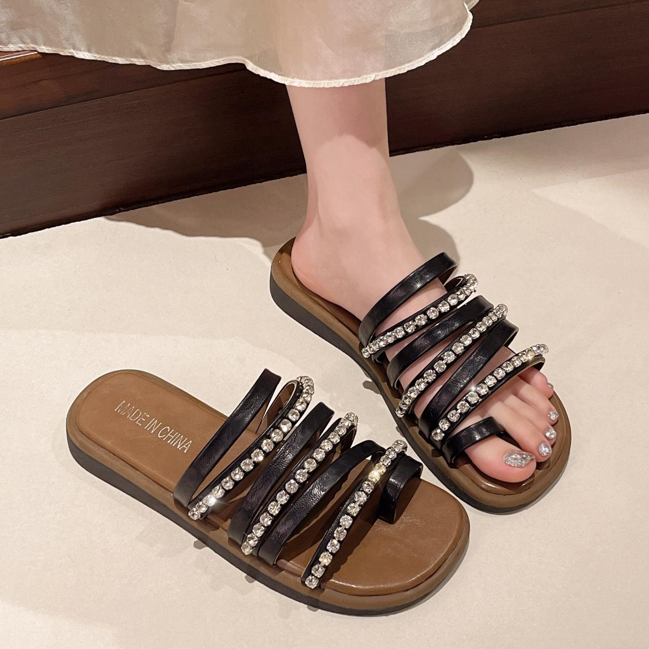 

Тапочки Fairy feng shui с бриллиантовым покрытием для пальцев, женская верхняя одежда 2025 года, новинка, весна и лето, универсальная, модная, пляжная, нескользящая, одно слово, перетаскивание 35 чёрный