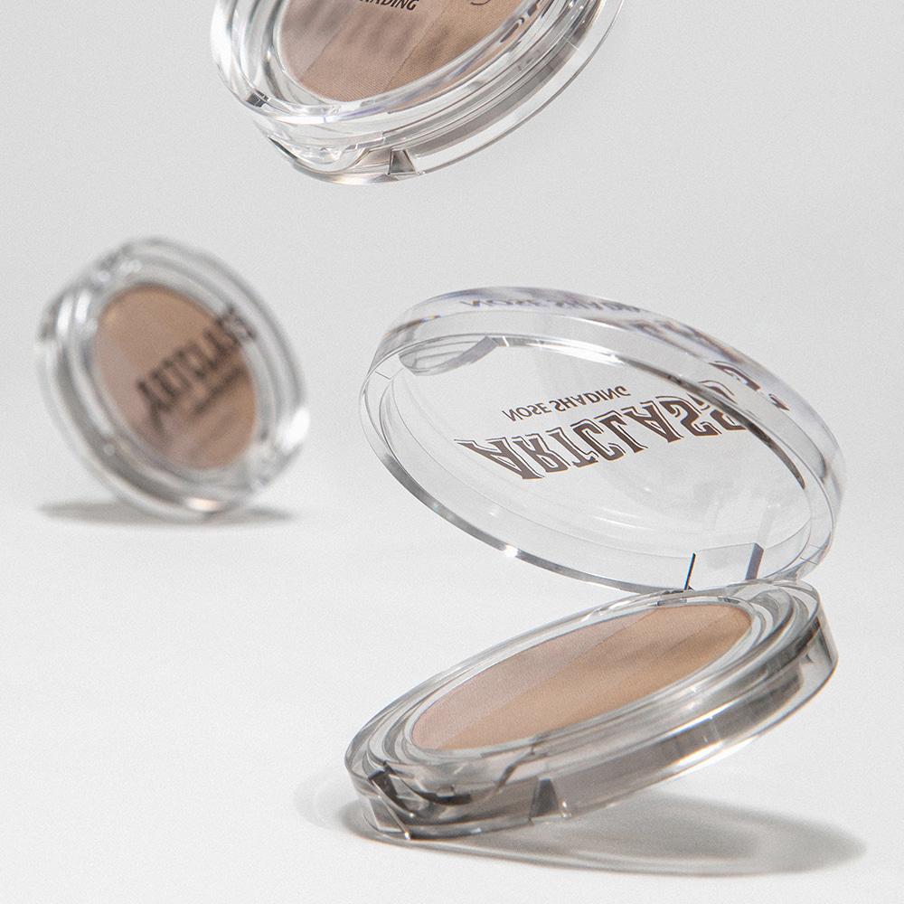 Too cool for school Artclass By Rodin Nose Shading 3.9g