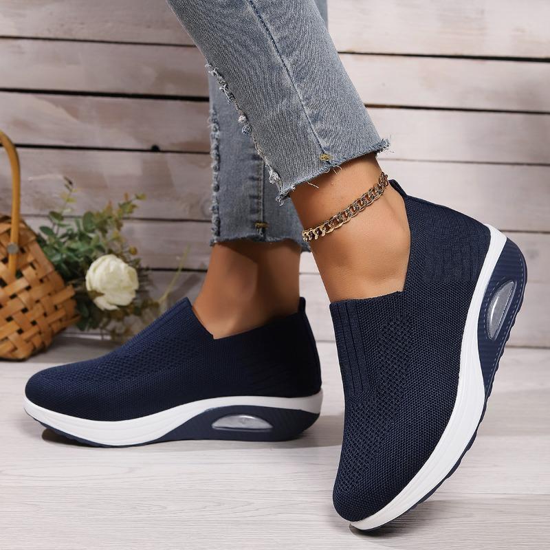 Autumn and winter new large-size casual single shoes fly-woven breathable thick-soled women's shoes