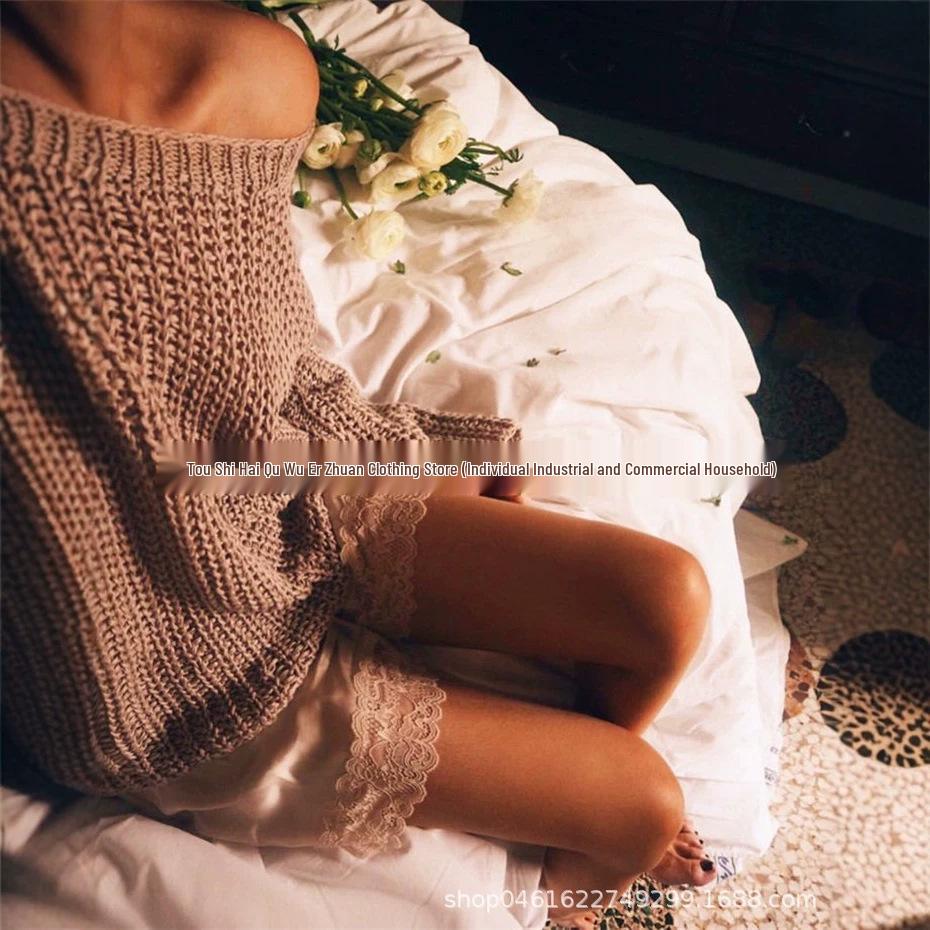 Women's Chunky Knit Off-Shoulder Sweater with Wide Sleeves and Round Neck