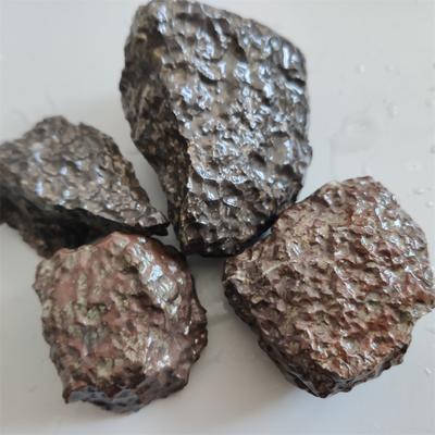 Environ 100 g de météorite naturelle à surface étrange Gangou de Lop Nor Xinjiang Collection décorative de météorites Pierre de décoration pour la maison