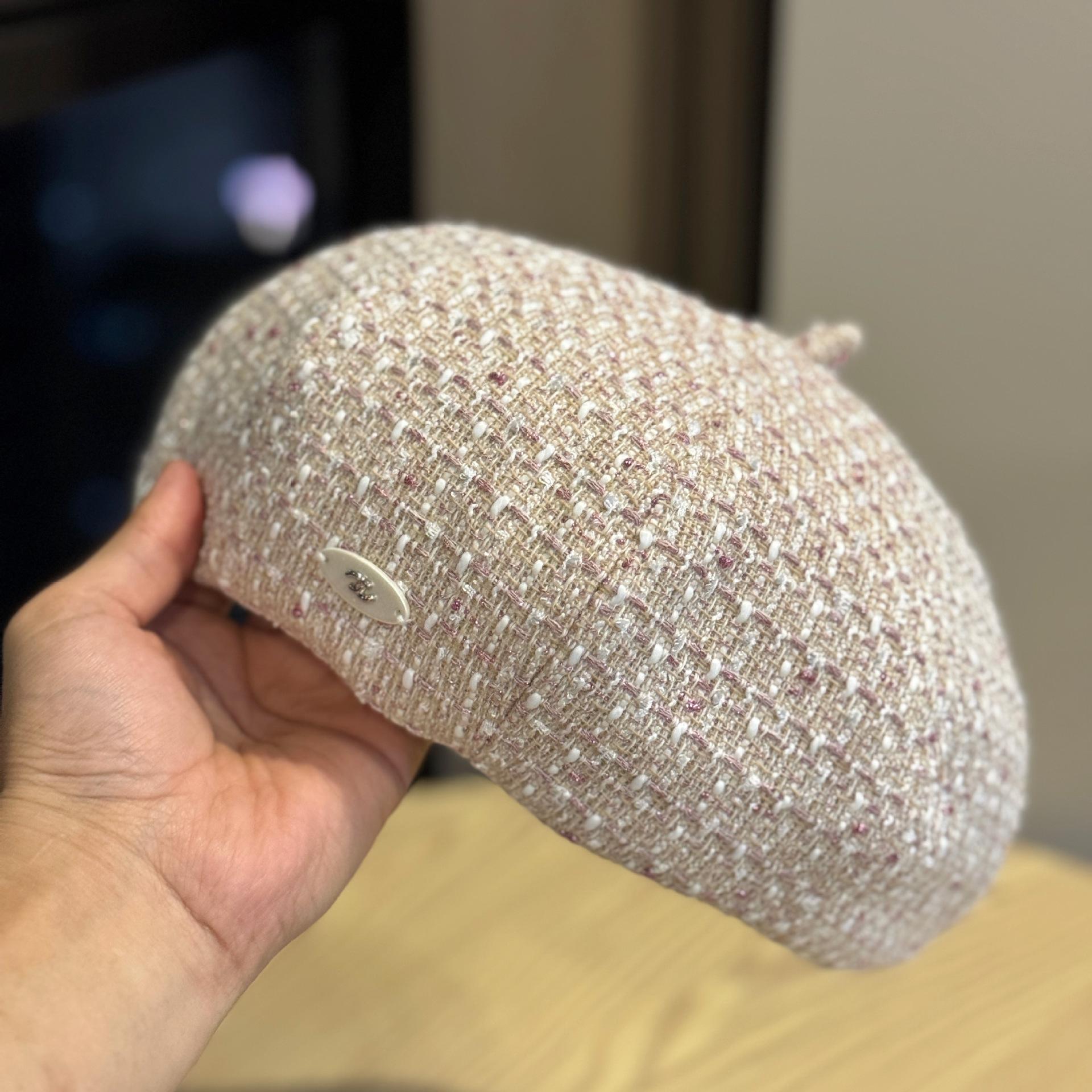 Новый Стиль Маленький Ароматный Черный Берет для Женщин на Осень Маленькое Лицо Корейский Темперамент Восьмиугольная Шляпа Берет Художника Adjustable