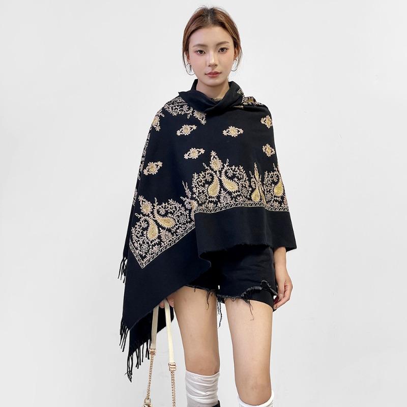 New imitation cashmere scarf for women, suitable for all seasons, fashionable and warm, showing temperament, fringed scarf, cashew shawl