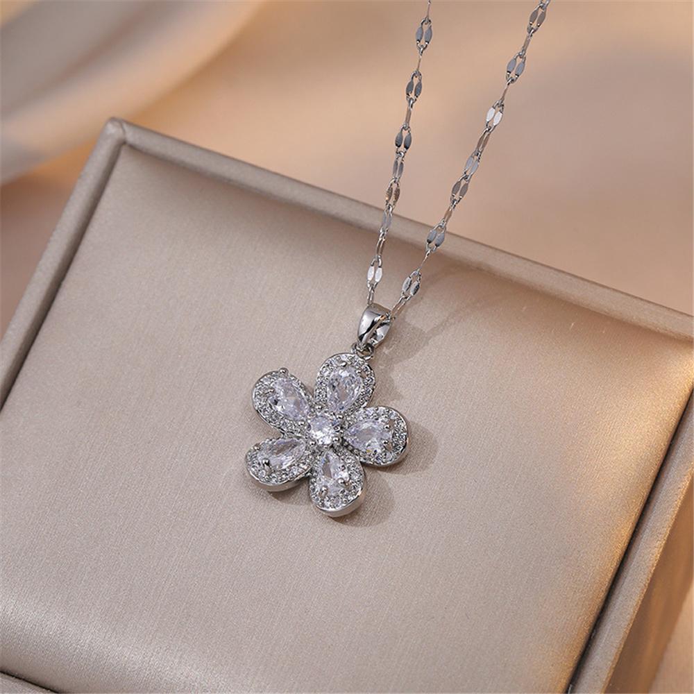 Female Crystal Rainbow White Zircon Stone Flower Pendant Necklace Vintage Gold Color Wedding Jewelry For Women