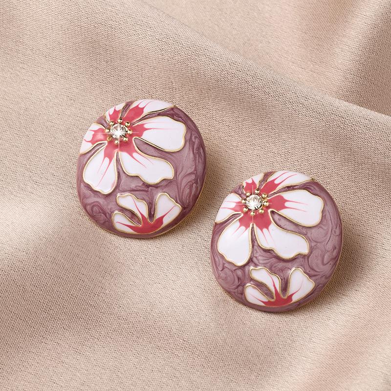 Retro literature and art light luxury enamel glaze design s silver needle earrings medium ancient small fresh earrings wholesale