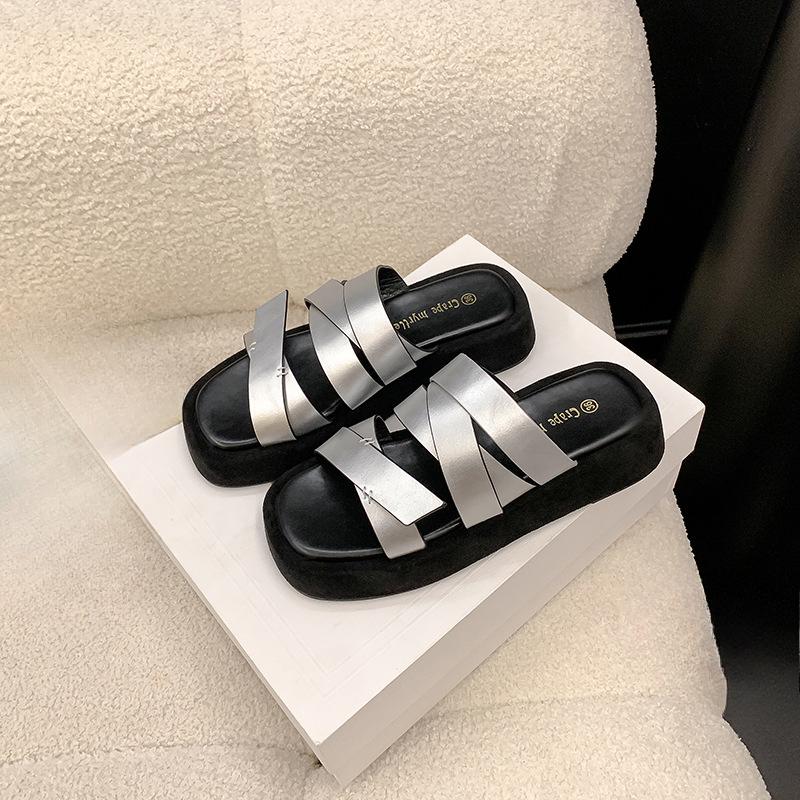 Square-toed Thick-soled Beach Casual Shoes with Flip-flops for Women To Wear Outside