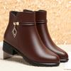 Mom shoes cotton shoes 2026 new Chinese women's shoes comfortable autumn and winter leather shoes velvet short boots versatile soft-soled boots