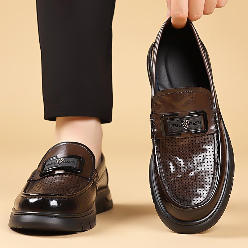 Foreign trade men's leather shoes British business casual shoes summer hollow leather surface driving outdoor dress trendy men's shoes