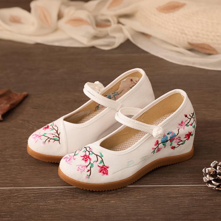 Fashion Chinese - Style Embroidered Wedge Mary Janes | Hanfu & Qipao - Friendly Daily Commute Ancient - Style Shoes