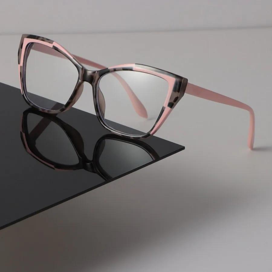 Minimalist Trendy Transparent Glasses Retro Cat Eye Frame Eyeglass Women Men Retro Clear Lens Frame Glasses Oculos