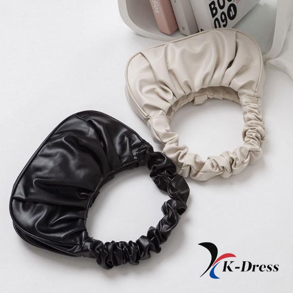 

М яка сумка-пельмень з драпіруванням на плече (2 кольори) 27x11x6cm чорний