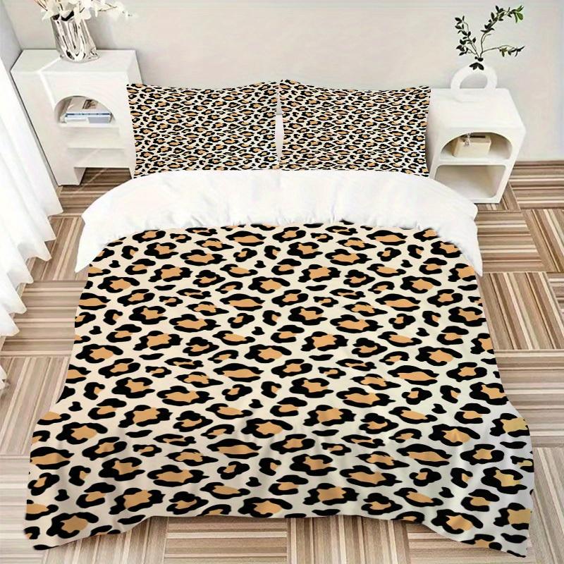 3pcs Leopard print, Animal Bedding Set Down Comforter Cover and Pillowcases, Suitable for Guest Room Home Decoration All Seasons(No Insert) S0819036 135x200cm