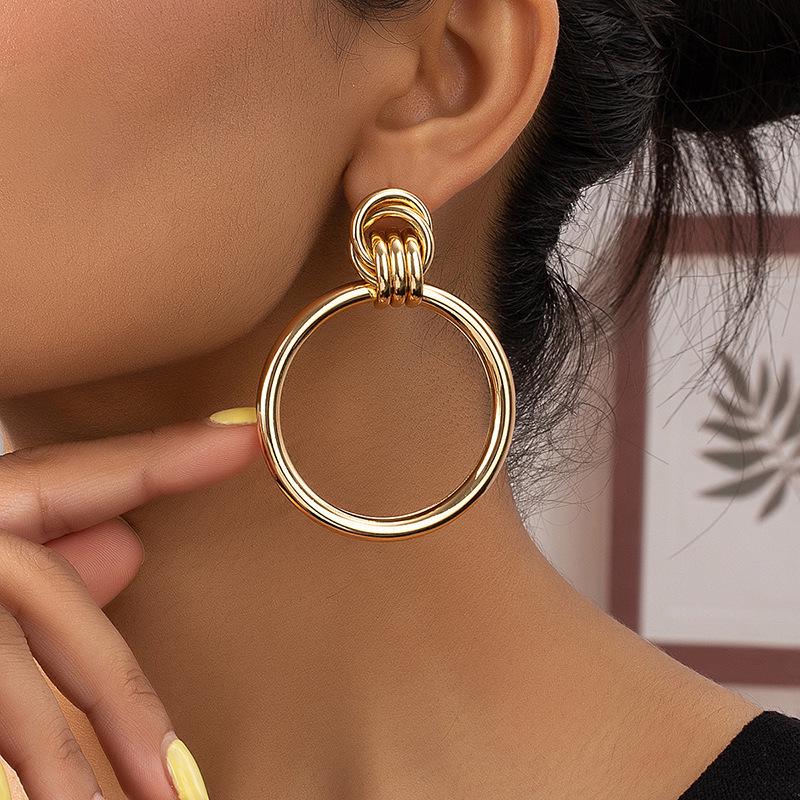 European & American Large Gold Geometric Earrings: Stylish Personality Ear Cuffs & Simple Drop Jewelry