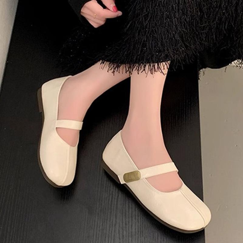 Small Leather Shoes, Fashionable and Versatile Retro 2025 Spring and Summer High-value Mary Jane Flat-soled Soft-soled Doudou Single Shoes Women