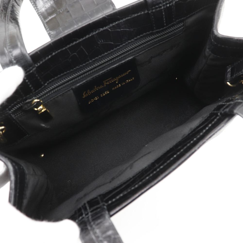 Salvatore Ferragamo Vala Handbag AQ-21 8252 2WAYShoulder Black/gold Embossed Leather Women Used