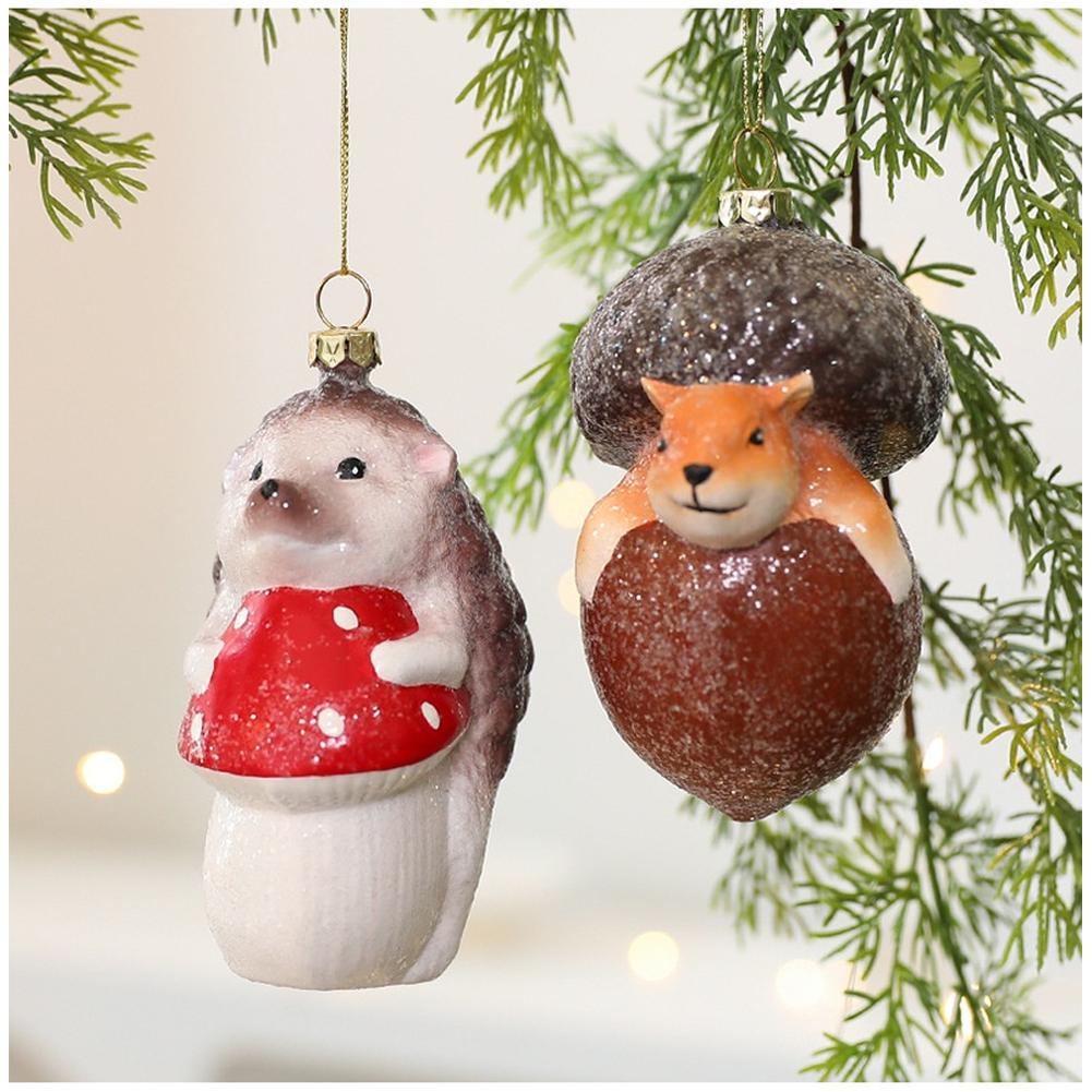 Lightweight Plastic Christmas Tree Hanging Ornaments with Hedgehog Squirrel and Fox Figures for Holiday Decoration