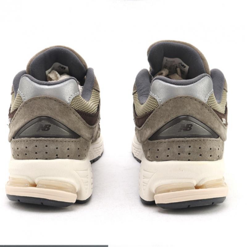 New Balance 2002 Khaki