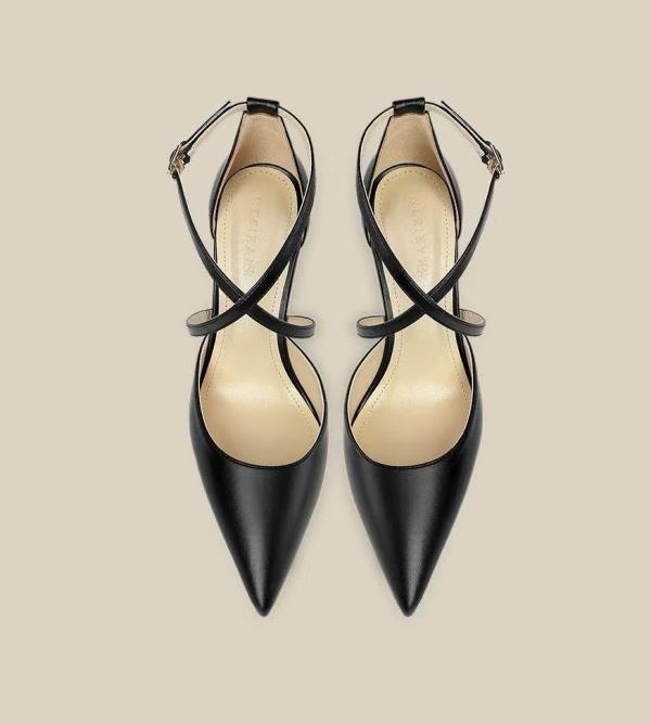 

Модные повседневные каблуки Африканская женская обувь На все случаи жизни Ажурные Сексуальные туфли-лодочки На шнуровке С мелким вырезом Слипоны Заостренный носок Клиновидный каблук 2025 Удобный Бордовый 35