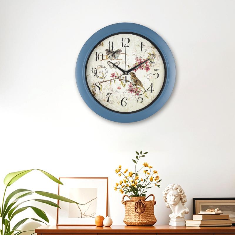 Creative Wall Clock Living Room Silent Clock 12-inch Retro Quartz Clock Bedroom Round Clock