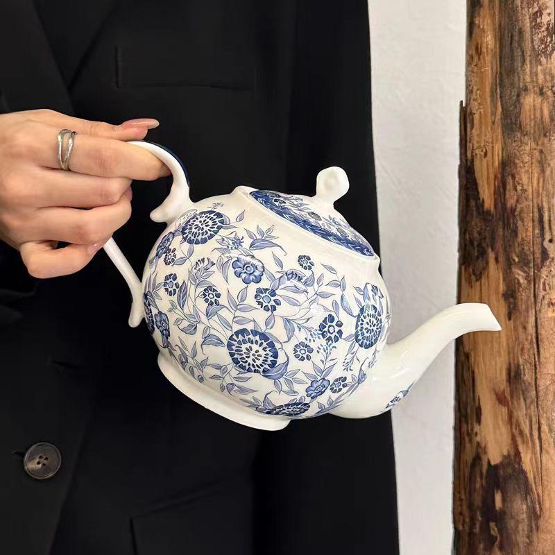 Chinese Orchid Blue And White Household Cold Kettle, High-End Retro Ceramic Kettle, Niche Creative Living Room Teapot Gift