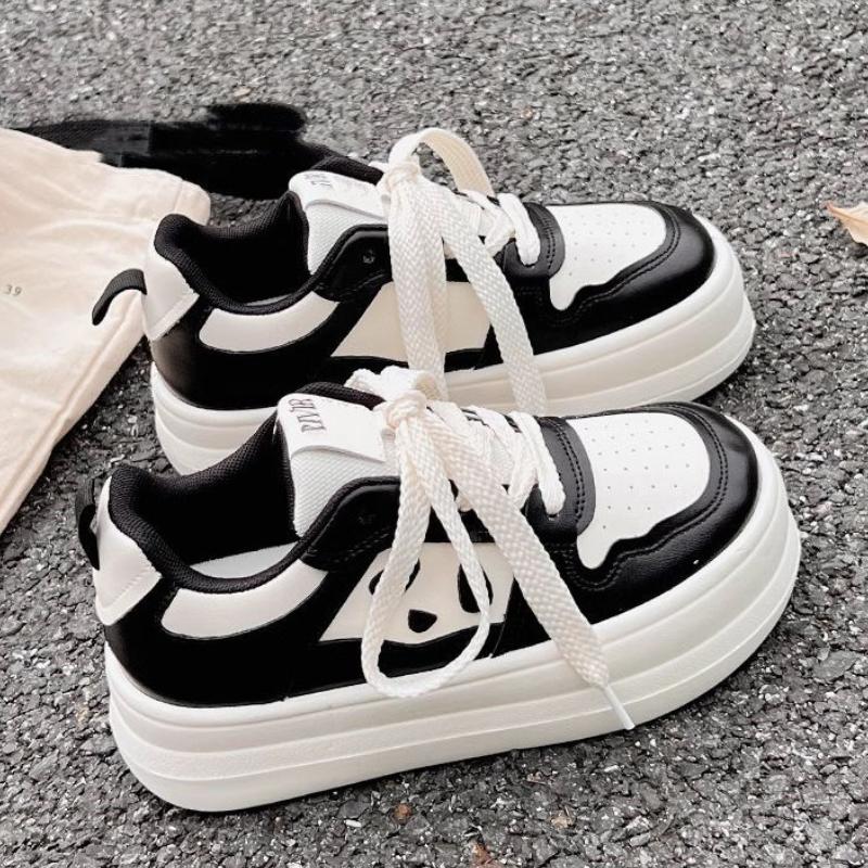 Autumn New Skateboarding Shoes Comfortable Female Sneakers Sports Running White Casual Ladies Shoes for Women